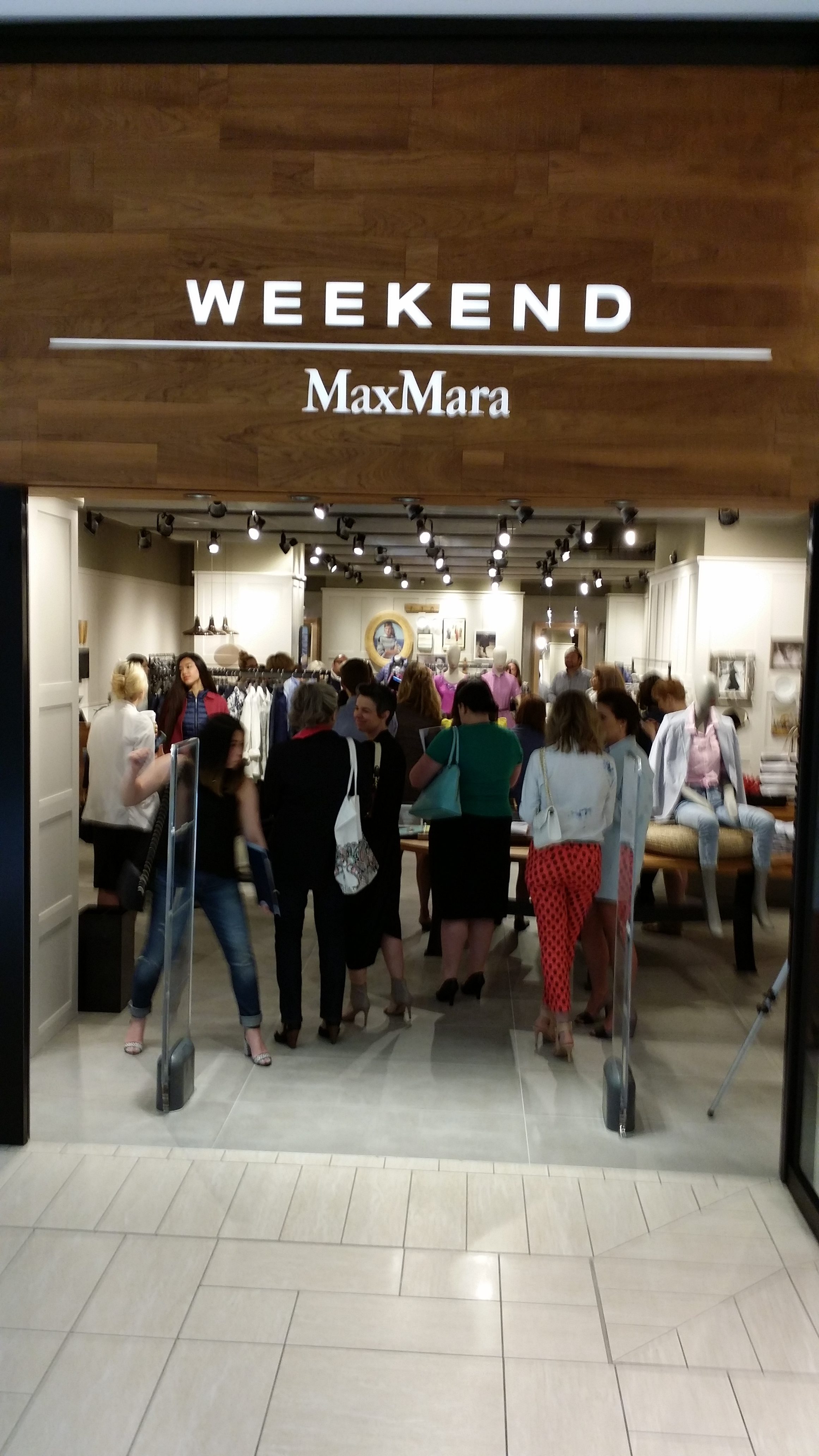 Public relations to launch Weekend MaxMara in Calgary's Chinook Centre